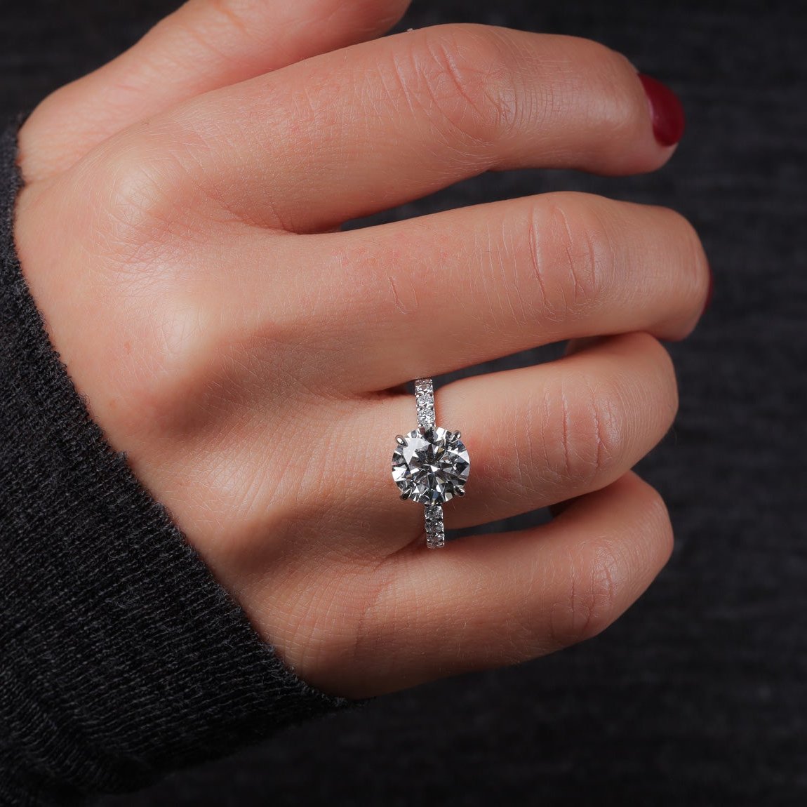 Engagement Ring Round Cut Diamond Pave Band Thin Band
