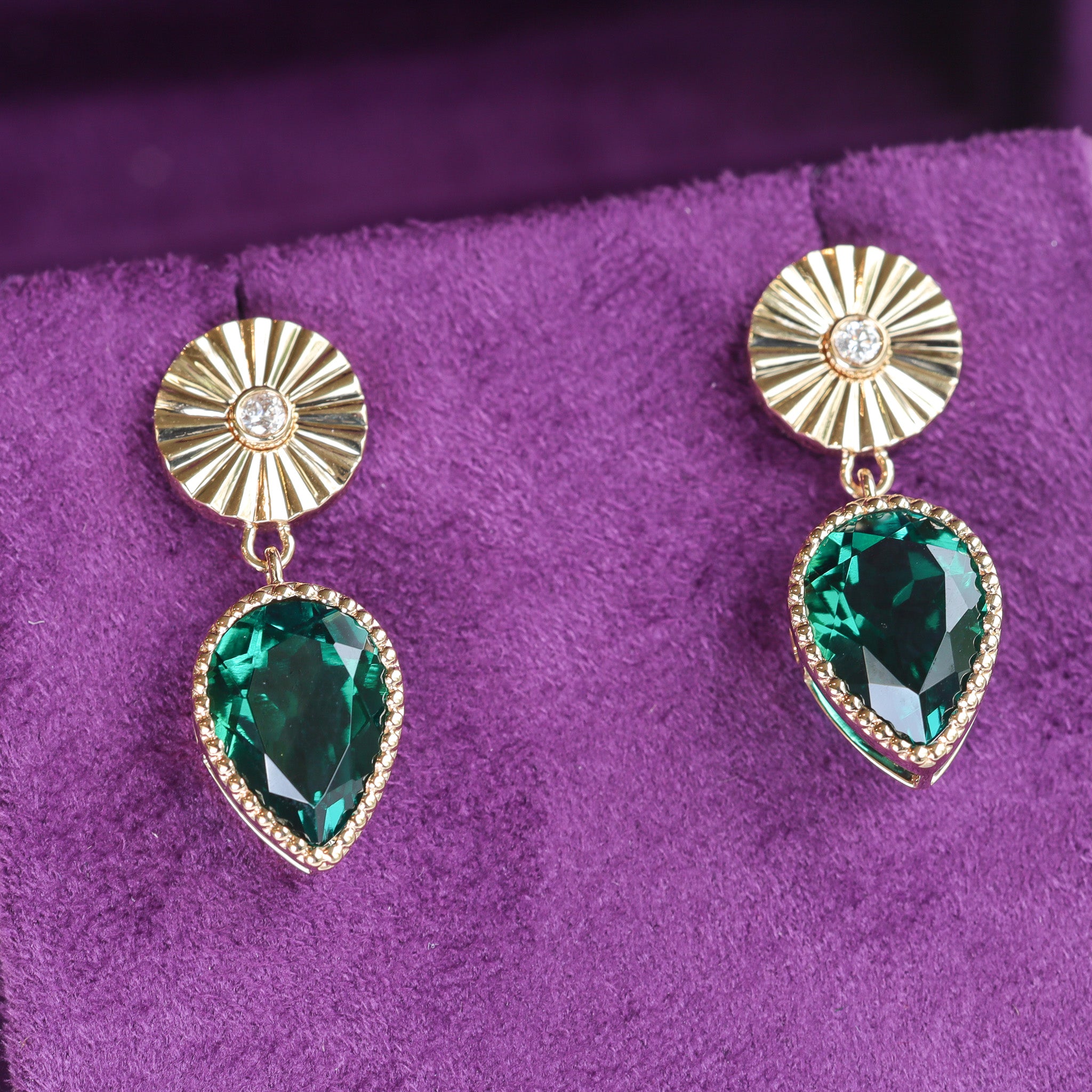 Sunburst Green Earrings