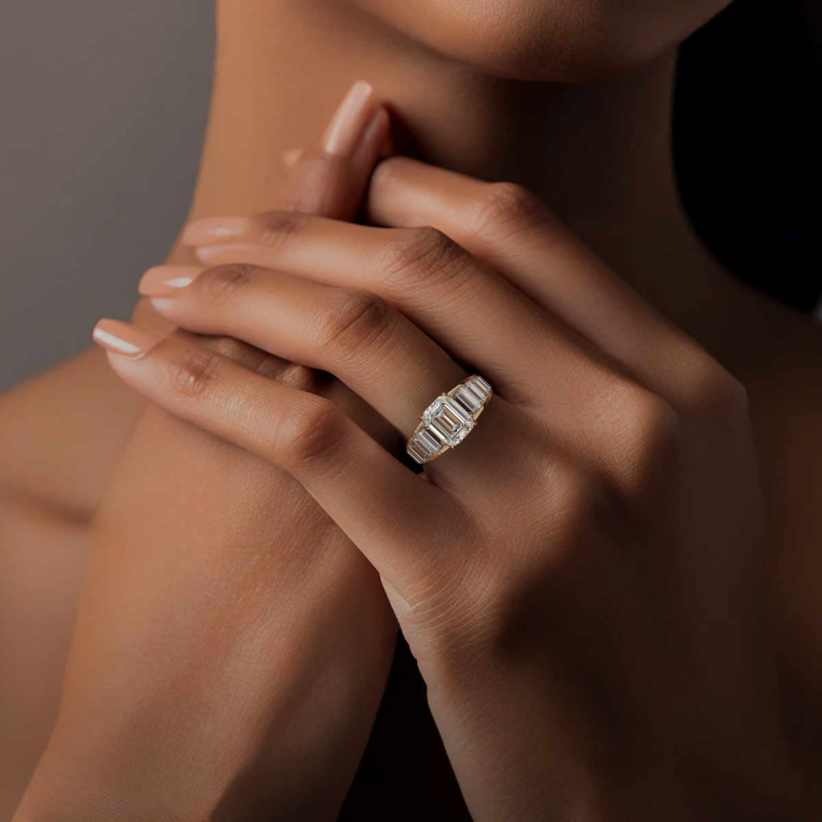 Emerald with Graduated Tapered Baguettes Diamonds Invisible Set Art De