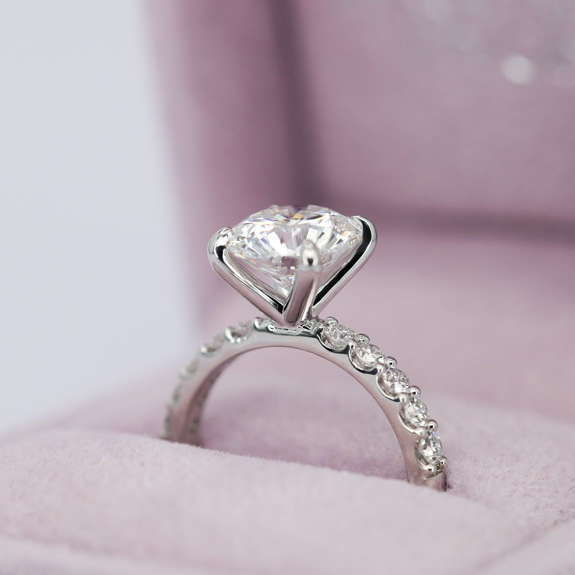 Engagement Ring Round Cut Diamond Pave Band 