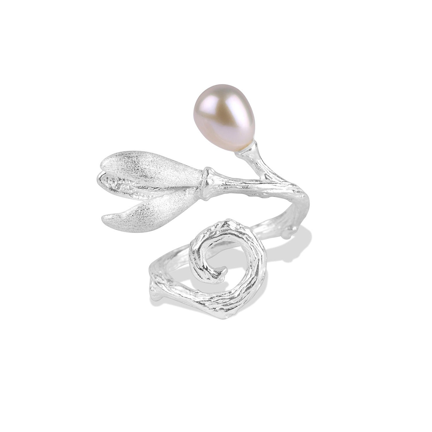 Lilly Pearl Tree Ring